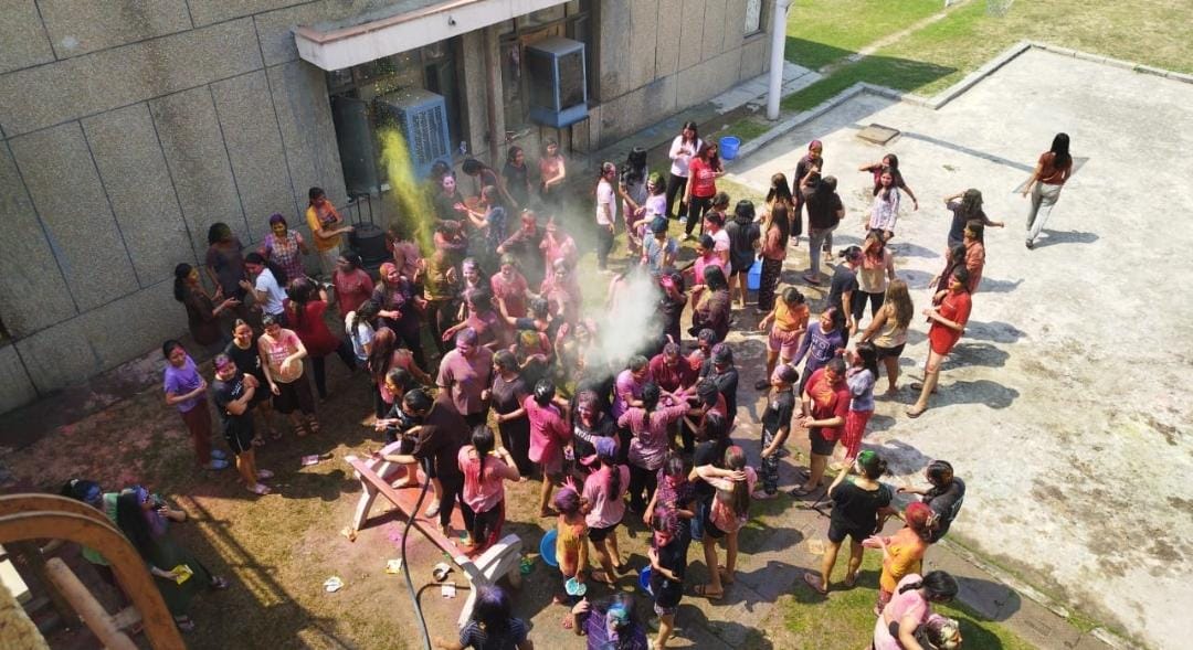Gallery204-25/Holi2025/WhatsApp Image 2025-03-14 at 4.00.26 PM.jpeg